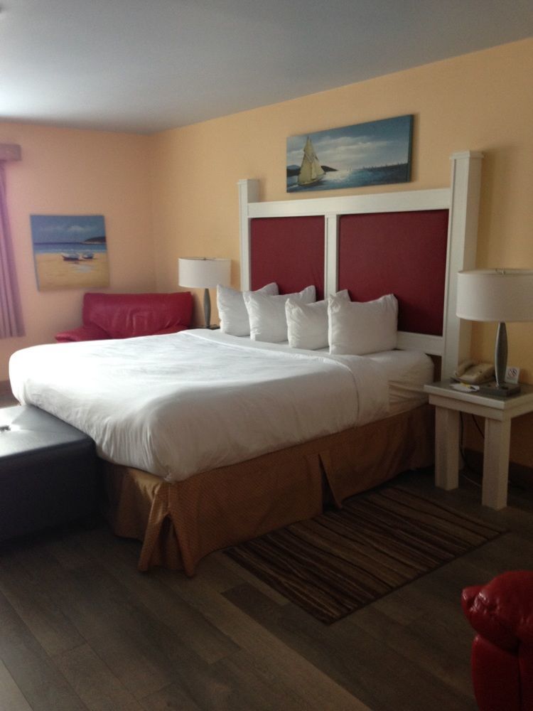 Quality Inn & Suites Cornwall Eksteriør bilde